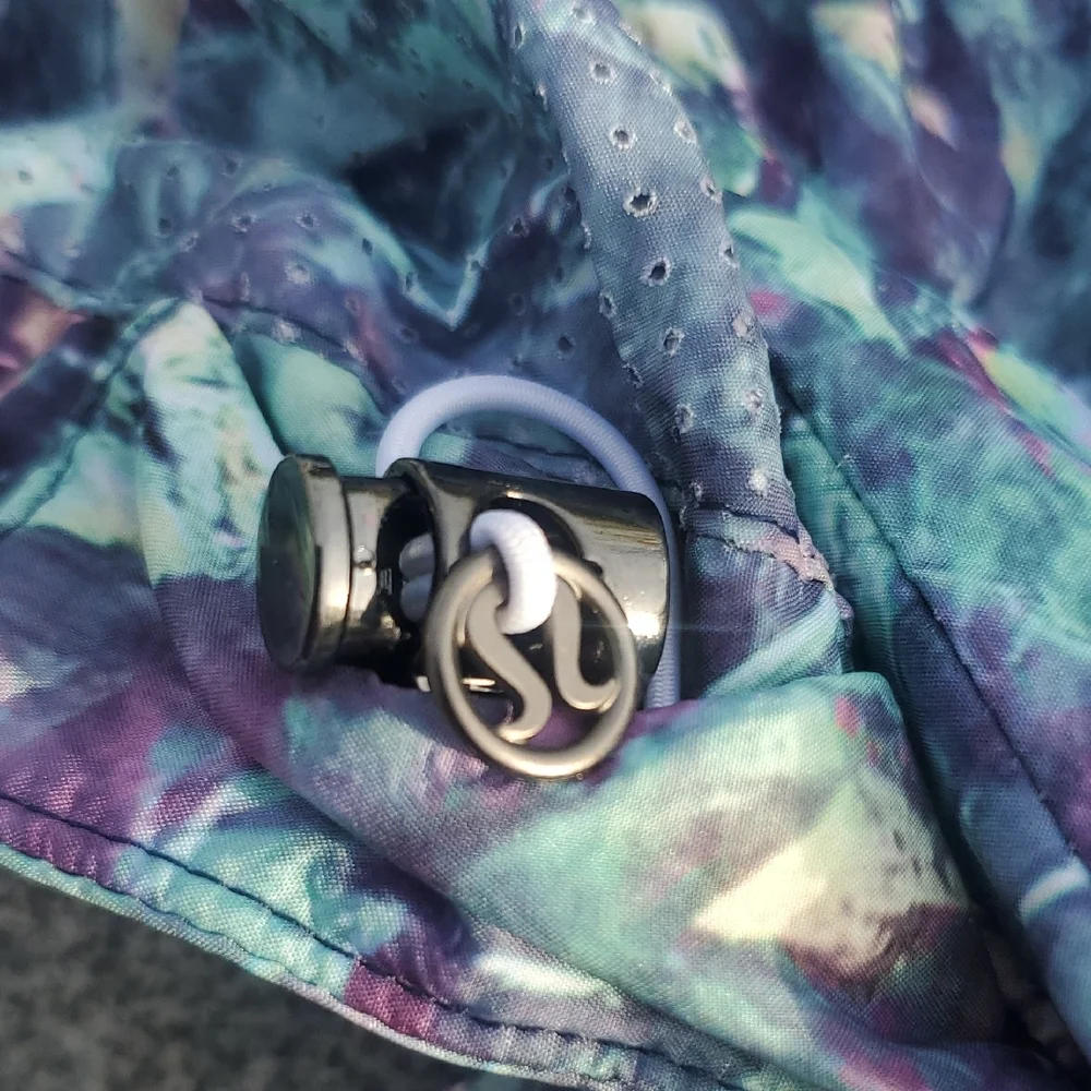 Lululemon Miss Misty Jacket II In Iridescent Multi Size 4